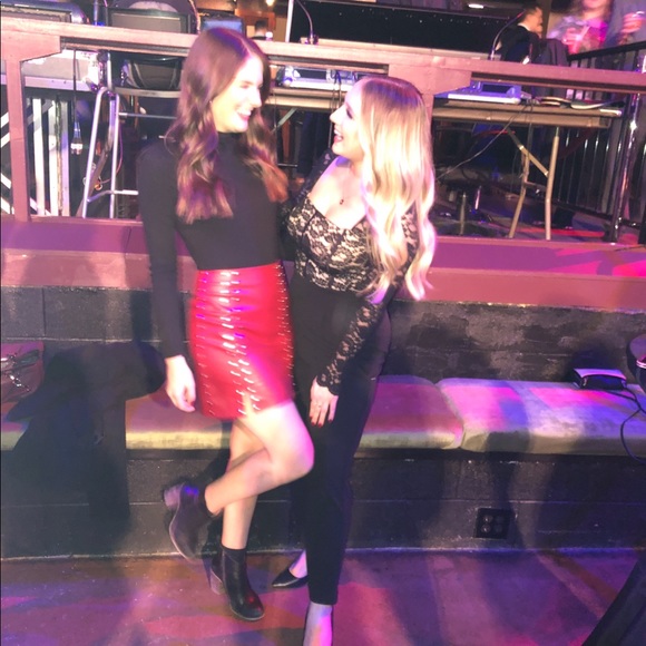 Betty Skirt - Picture 6 of 6